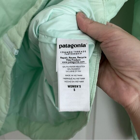 Patagonia Women's Mint Green Jacket Small - Picture 8 of 12